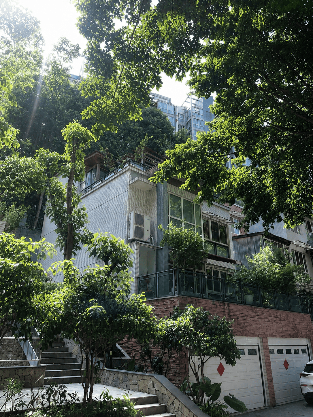 淮北岛居岁月从容升级：小小岛老别墅加装蒂升悦行款电梯